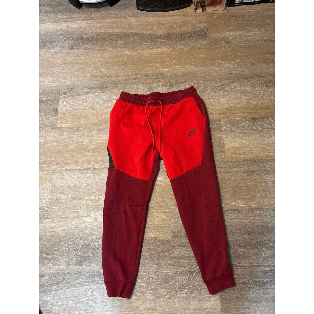 Nike Sportswear Tech Fleece Joggers Very Berry Pomegranate CU4495-643 Mens Large